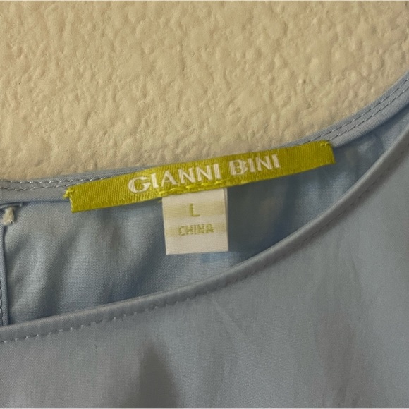 Gianni Bini Blue Ruffle Layer Blouse / Top - Picture 3 of 6